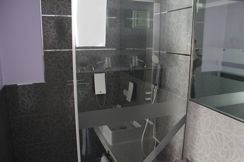 Amiga Hotel Muenchen Messe Экстерьер фото