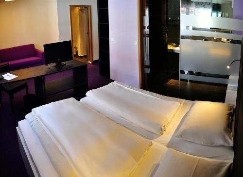 Amiga Hotel Muenchen Messe Экстерьер фото